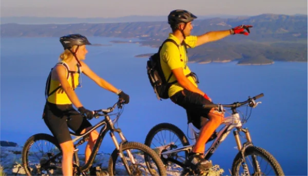 Contessa Luxury Retreat - Island Highlights - 240 km bike and running trails